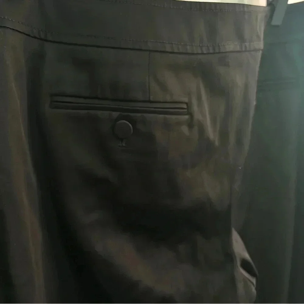 EUC Ann Taylor LOFT black “Marisa” pants. Straight leg. 9” rise. Flat front.Sz 6 - Picture 4 of 12